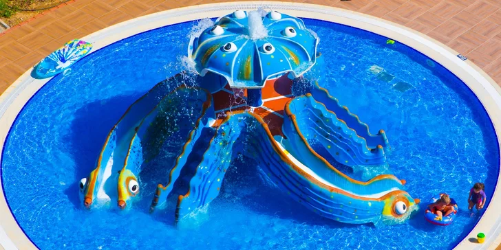 Ke Středozemnímu moři s celou rodinou. 4* beach hotel s all inclusive a super cenami pro děti
