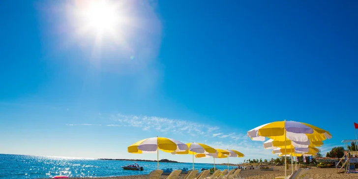 Ke Středozemnímu moři s celou rodinou. 4* beach hotel s all inclusive a super cenami pro děti