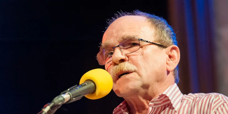 Vstupenka na koncert: Jaroslav Uhlíř – Hodina zpívání s kapelou