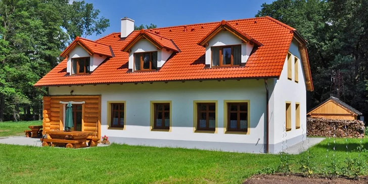Za zvířátky na farmu Ztracenka: pobyt se snídaní a možnost zkusit si práci na statku