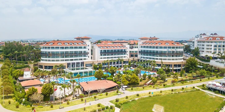 Až 10 nocí božského klidu v oblasti Side. 5* hotel pro dospělé s all inclusive