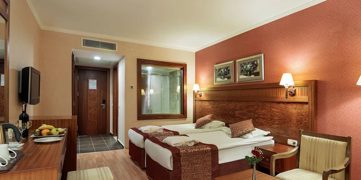 Až 10 nocí božského klidu v oblasti Side. 5* hotel pro dospělé s all inclusive