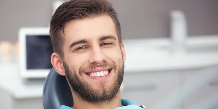 Pro krásný a zdravý úsměv: důkladná dentální hygiena s fluoridací zubů