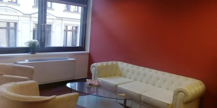 Prodloužení řas metodou řasa na řasu nebo 3D u Národní třídy