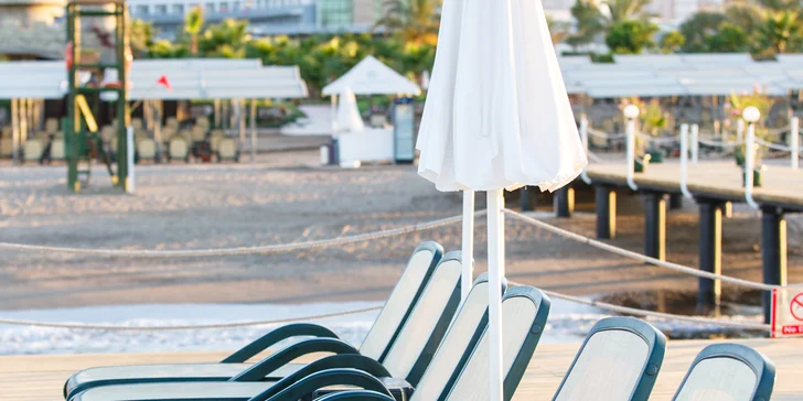 5* Sherwood Exclusive Lara s all inclusive. Aquapark, plážový relax i vodní sporty