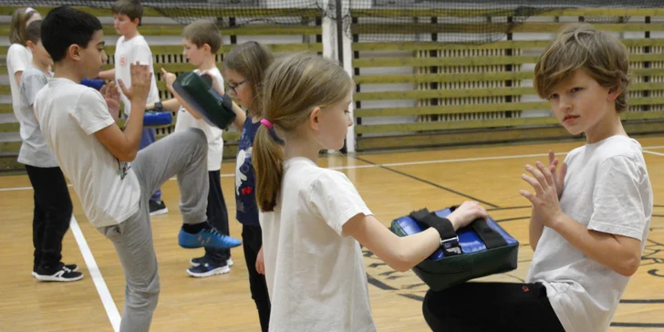 Měsíční permanentka: Kung Fu pro děti od 6 do 12 let ve Wing Chun Kuen
