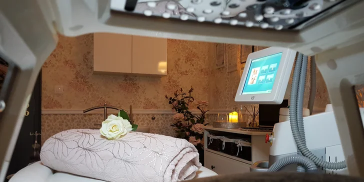 Kosmetické balíčky, ze kterých si vyberete: fotodynamická terapie, masáž či plazmové toky