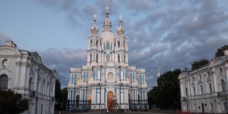 Monumentální Petrohrad: letecký zájezd s bohatým programem a ubytováním