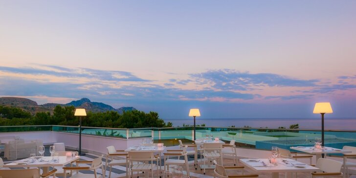 Rodinná dovolená s all inclusive na ostrově Rhodos. 5* plážový resort v zátoce Segna