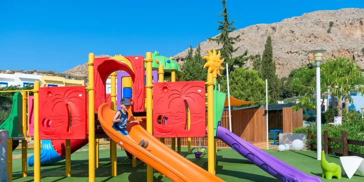 Rodinná dovolená s all inclusive na ostrově Rhodos. 5* plážový resort v zátoce Segna