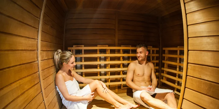 Silvestr v hotelu pod Lysou horou: privátní wellness, polopenze i neomezeně bazén