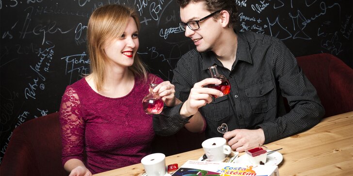 Deskoherní Valentýn s elixírem lásky, kávou a dezertem pro 2 osoby