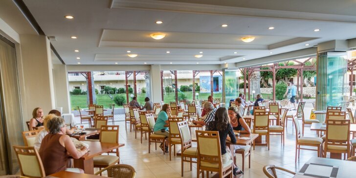 4* relax na Rhodosu: hotel na pláži, all inclusive a blízko do hlavního města i Lindosu