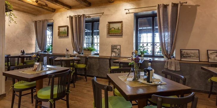 Otevřený voucher na 500–1000 Kč do restaurace La Route: saláty, rizota a těstoviny i steaky