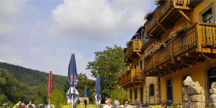 Zážitková plavba do zábavního parku Elbe-Freizeitland v Königsteinu s občerstvením a programem