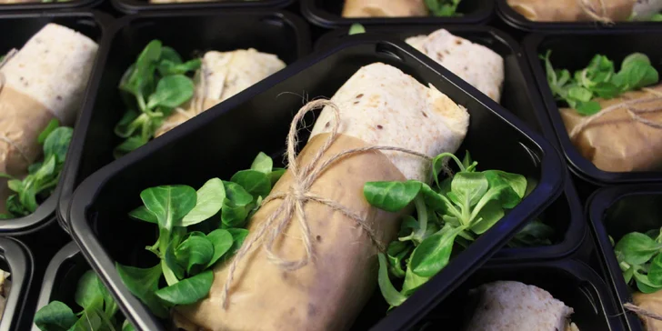 Dobroty s vyváženou nutriční hodnotou: 5denní programy Detox nebo Standard a různý přísun kalorií
