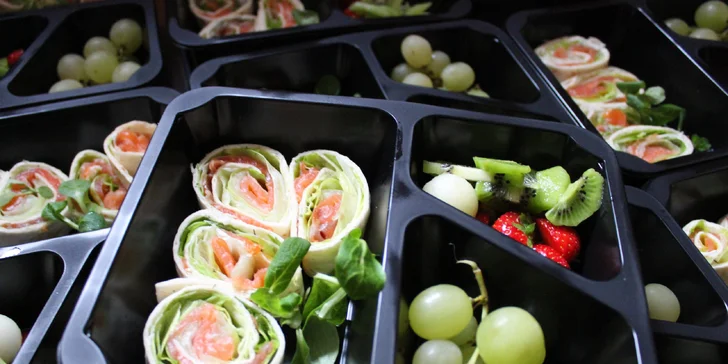 Dobroty s vyváženou nutriční hodnotou: 5denní programy Detox nebo Standard a různý přísun kalorií