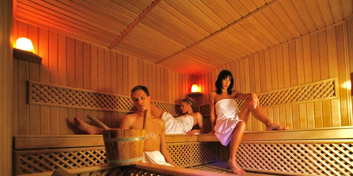 S rodinou do Chorvatska: 4* hotel s polopenzí, termální bazény a 2 děti zdarma