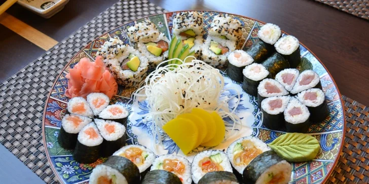 Sushi menu pro dva v novém restaurantu Sasori