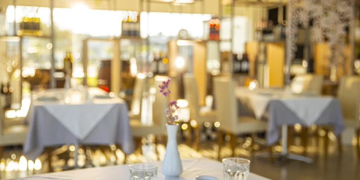 5* pobyt na Rhodosu: krásný hotel se soukromou pláží, bazény a all inclusive