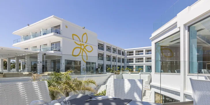 5* pobyt na Rhodosu: krásný hotel se soukromou pláží, bazény a all inclusive
