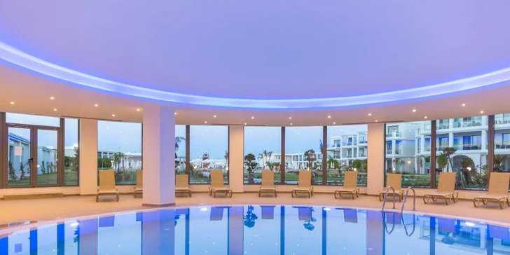 5* pobyt na Rhodosu: krásný hotel se soukromou pláží, bazény a all inclusive