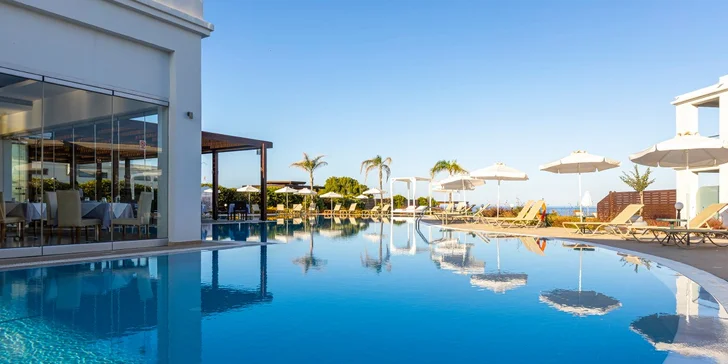 5* pobyt na Rhodosu: krásný hotel se soukromou pláží, bazény a all inclusive