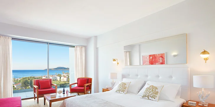 Kalithea s all inclusive: 4* hotel blízko jedinečné pláže i historických lázní
