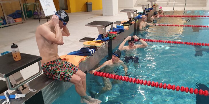 Skupinové plavecké tréninky pro začátečníky i výkonnostní plavce