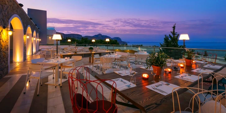 Rodinná dovolená s all inclusive na ostrově Rhodos. 5* plážový resort v zátoce Segna