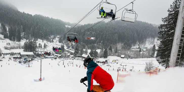 Skipas na 4 hodiny, denní i večerní lyžování ve středisku Jasenská dolina