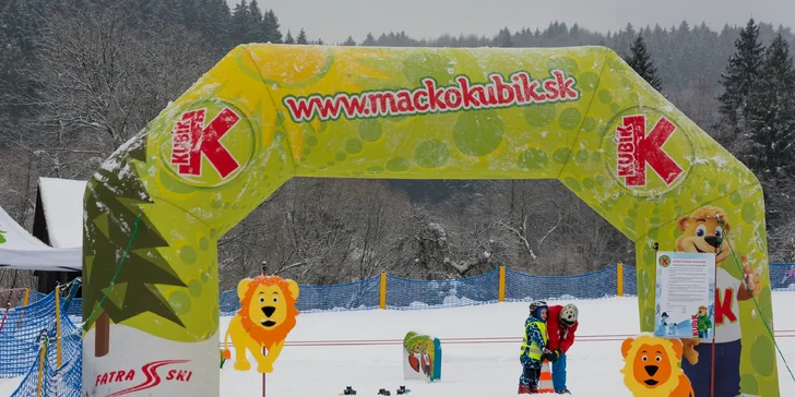 Skipas na 4 hodiny, denní i večerní lyžování ve středisku Jasenská dolina