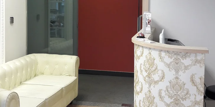 Diamantová mikrodermabraze vč. liftingové masáže u Národní třídy