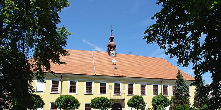Hostina s noclehem na Zámku Čechtice pro 1 osobu