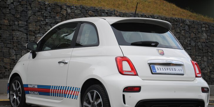 Malé auto s pořádným výkonem: zapůjčení Fiatu 500 Abarth na 1, 7 či 15 dní