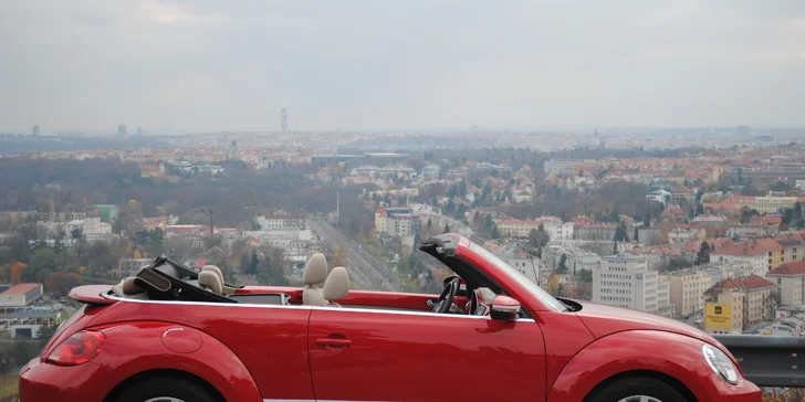 Moderní verze Volkswagenu Beetle se sklápěcí střechou: zapůjčení až na 15 dní pro 1 osobu
