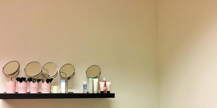 Svět krásy od A do Z: Konzultace či kurz líčení i make-up artu s vizážistkou