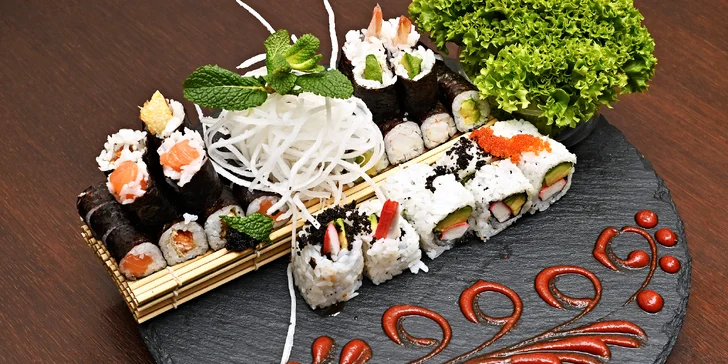 Sushi menu na Novém Městě: 24–57 rolek, saláty, závitky i kuřecí špízy