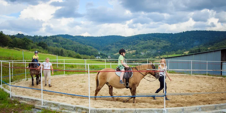 Aktivní odpočinek v polských horách: polopenze, bazén, sauna i ruská baňa