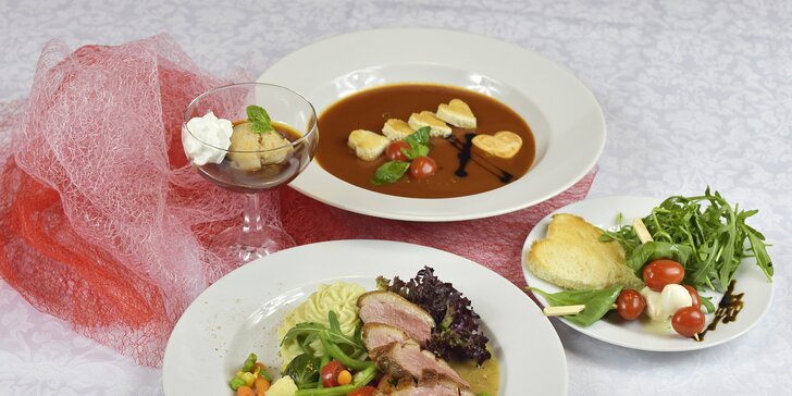 4chodové valentýnské menu pro pár: tomatová polévka, kachní prso i sorbet