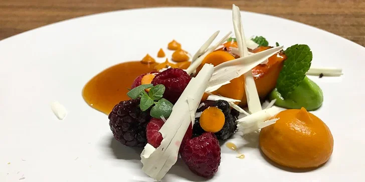Degustační workshop s Monou: losos s mandlovou pěnou, kalamáry, steak a další delikatesy