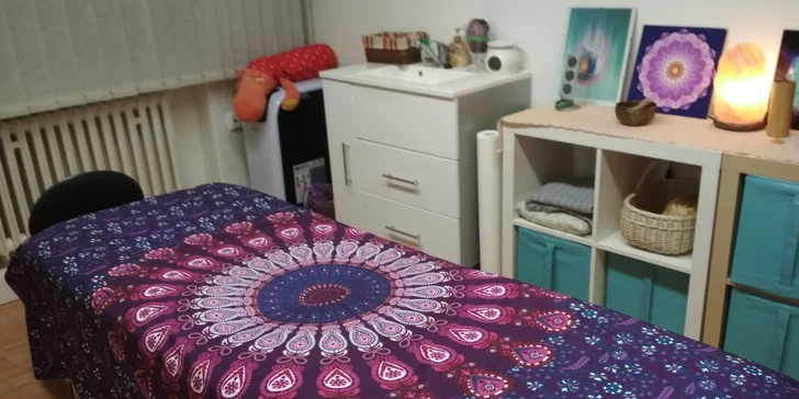 60 nebo 90minutové masáže dle výběru: kraniosakrální osteopatie, čínská tlaková masáž nebo lymfatická