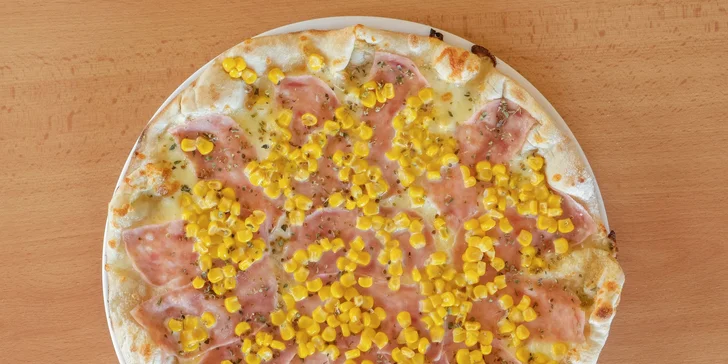 2× pizza v centru Zlína: výběr z 19 druhů s rajčatovým i smetanovým základem