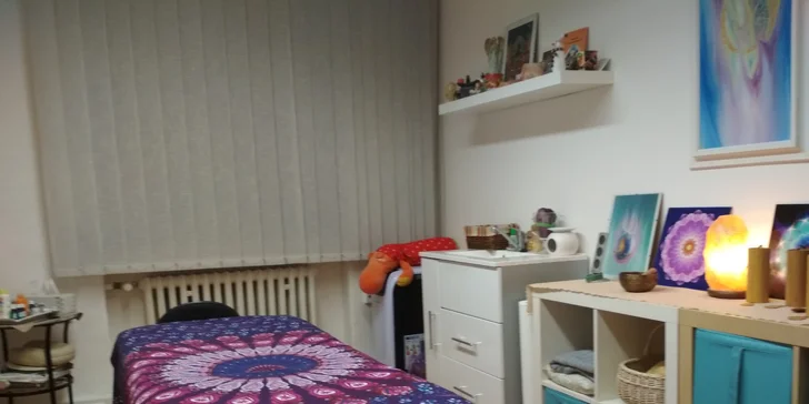 60 nebo 90minutové masáže dle výběru: kraniosakrální osteopatie, čínská tlaková masáž nebo lymfatická