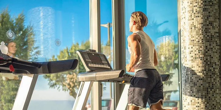 Noční život, pláže i slavné památky města Rhodos. 4* hotel pro dospělé s all inclusive