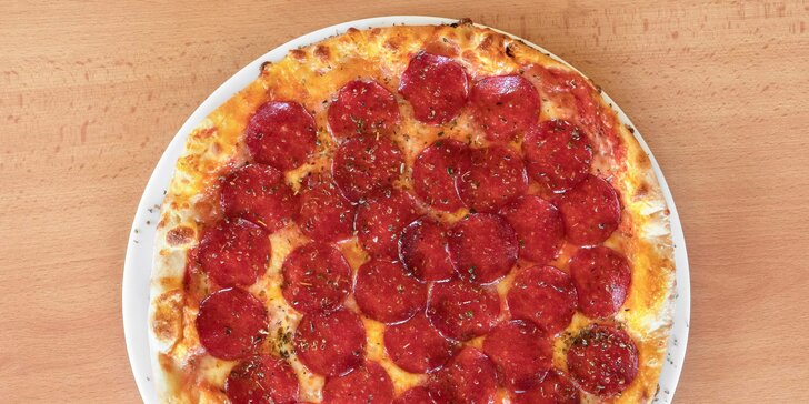 2× pizza v centru Zlína: výběr z 19 druhů s rajčatovým i smetanovým základem