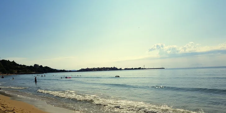 Pláže, noční život i památky Nesebaru - all inclusive a adults only hotel u pláže
