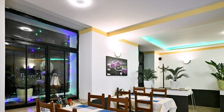 24, 32, 40 či 44 ks sushi s rybami a zeleninou i polévky a krevetové placičky
