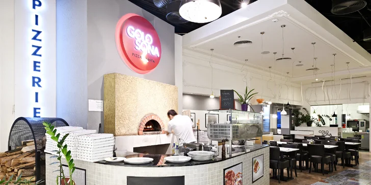 Chuť Itálie v OC Europark: pizza, těstoviny nebo saláty podle výběru pro 1-2 osoby