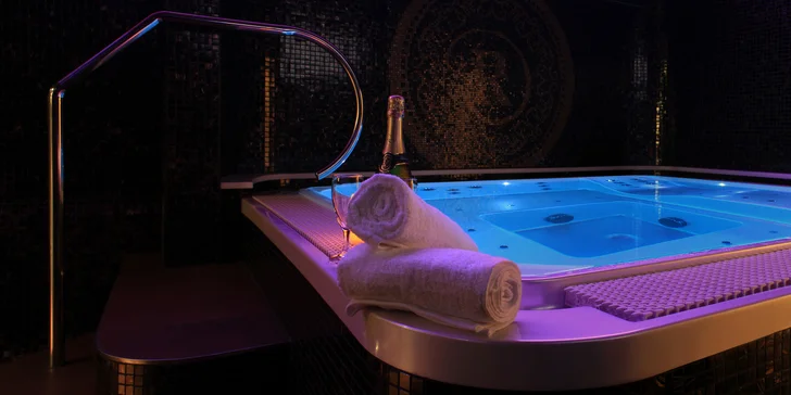 60 nebo 120 min. privátního wellness i se sektem či romantickou výzdobou